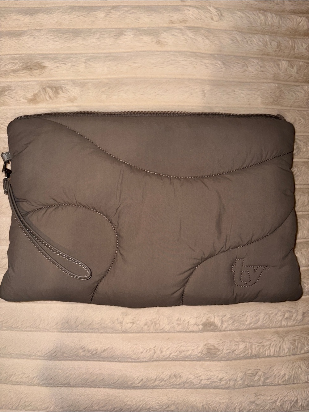 HTF Thirty Years Drift Pouch in Clay